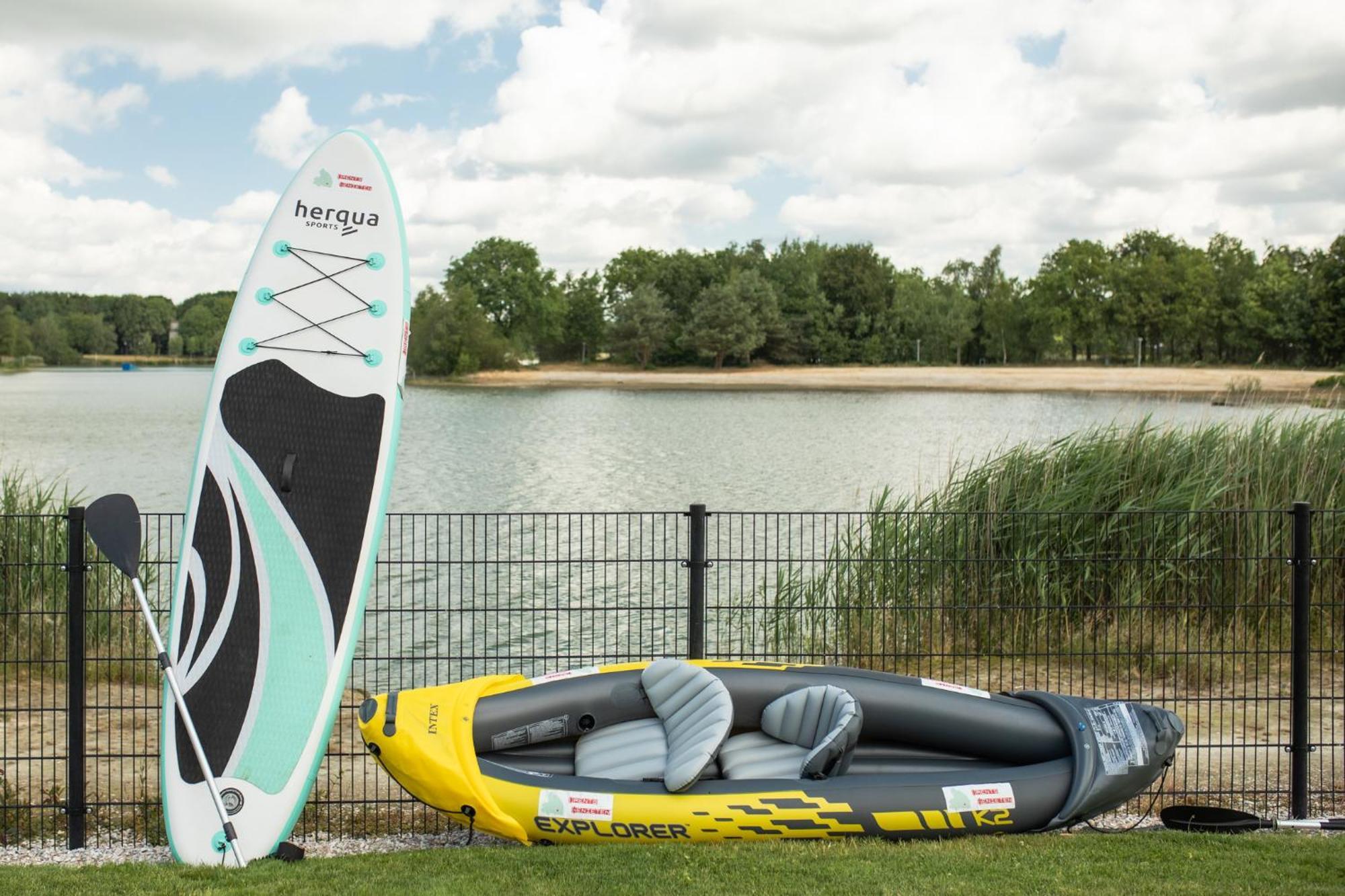 Erm Drents Genieten - Lavendelheide Met Uitzicht Op Het Water מראה חיצוני תמונה
